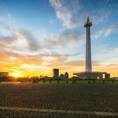 Hi Hotel Senen Jacarta Exterior foto