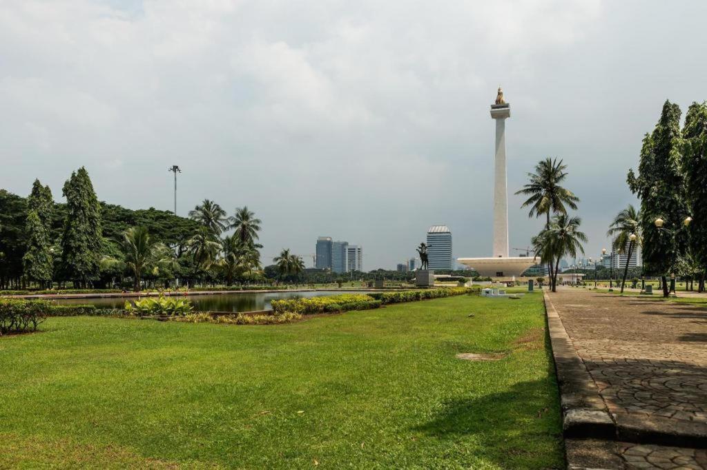 Hi Hotel Senen Jacarta Exterior foto