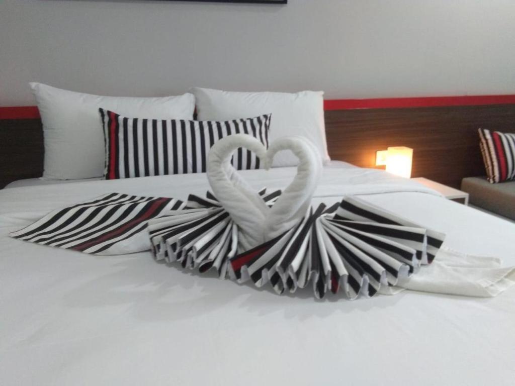 Hi Hotel Senen Jacarta Exterior foto